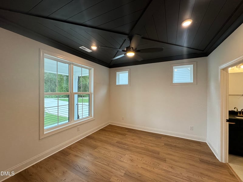 2391 Herbert Akins Rd, Fuquay Varina, NC 27526