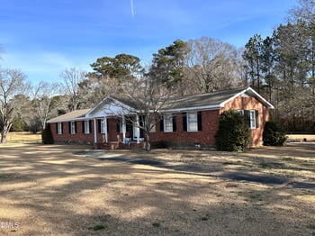 2392 Little Creek Church Rd, Clayton, NC 27520