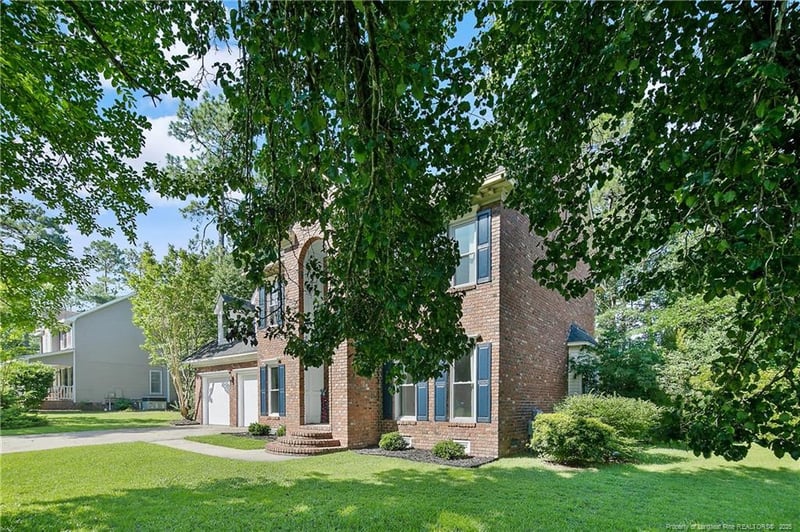 2394 Middleton Ct, Fayetteville, NC 28306