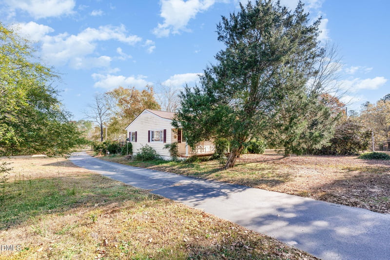 2396 Mitchell Rd, Angier, NC 27501