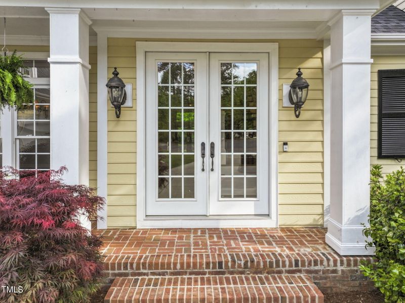 24 Acornridge Ct, Durham, NC 27707