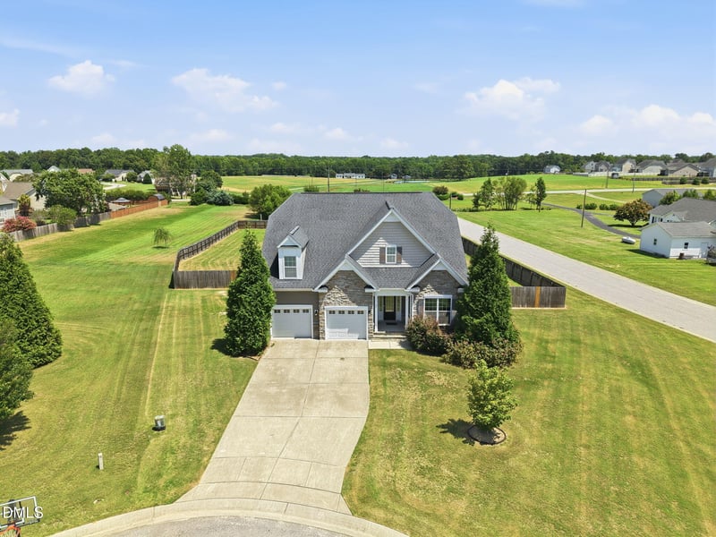 24 Afton Ct, Fuquay Varina, NC 27526