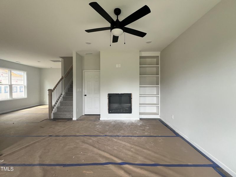 24 Bluestar Ct, Clayton, NC 27520