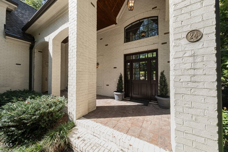 24 Brown Bear, Chapel Hill, NC 27517