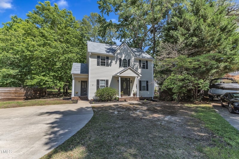 24 W Canterbury Ct, Wendell, NC 27591