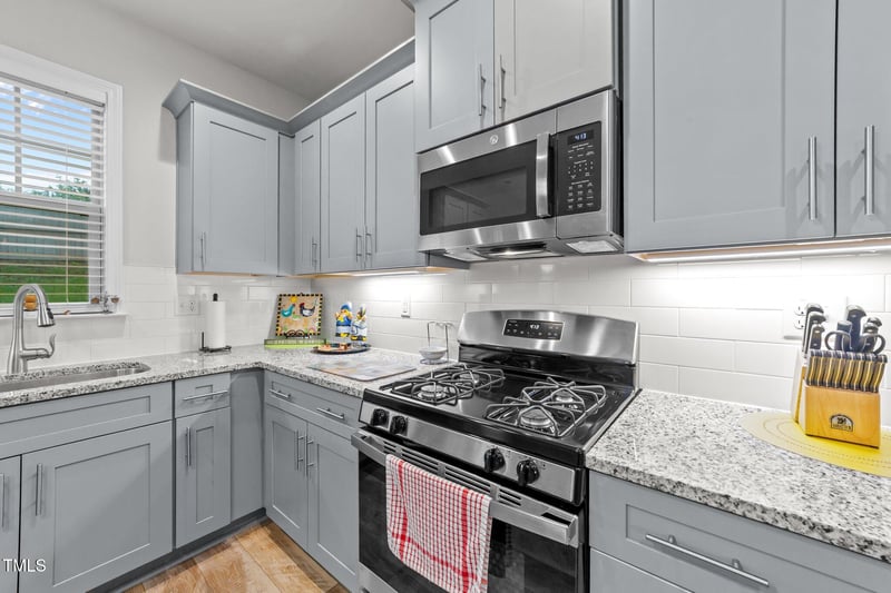 24 Catalina Ct, Clayton, NC 27527