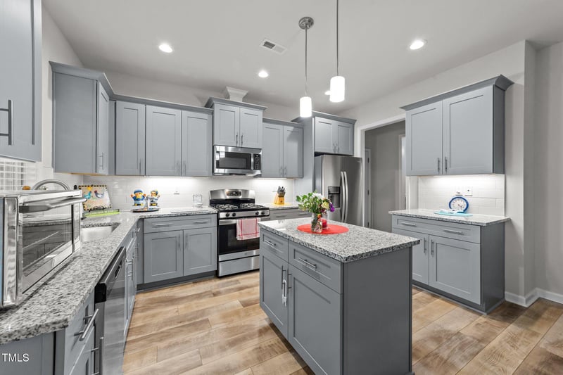 24 Catalina Ct, Clayton, NC 27527