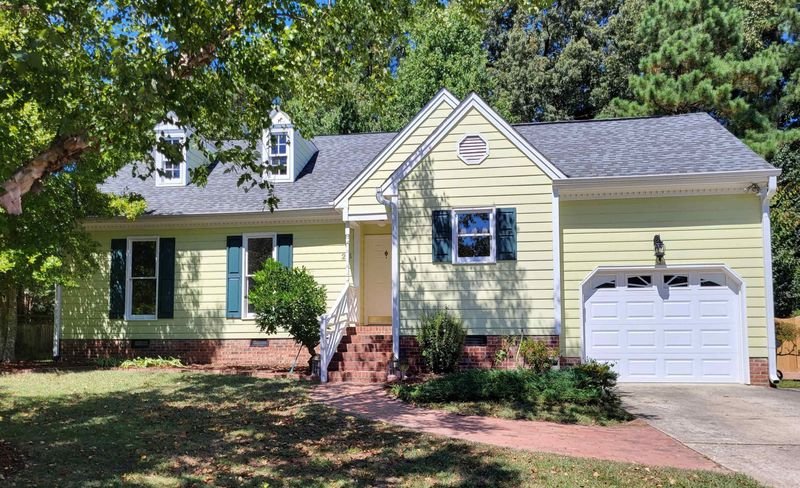 24 Cedar Hill Dr, Durham, NC 27716