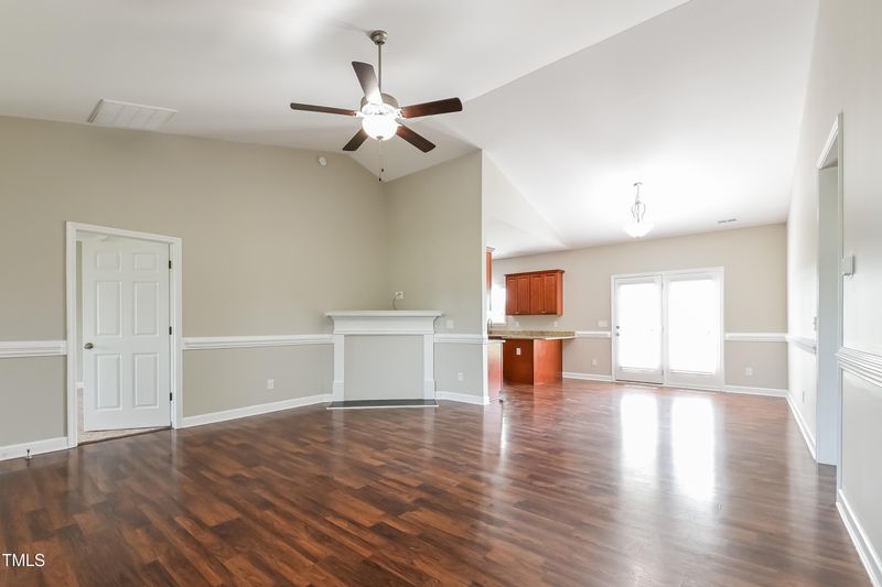 24 Cider Ct, Benson, NC 27504