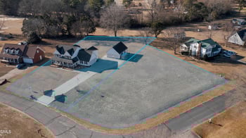 24 Clubhouse Dr, Dunn, NC 28334