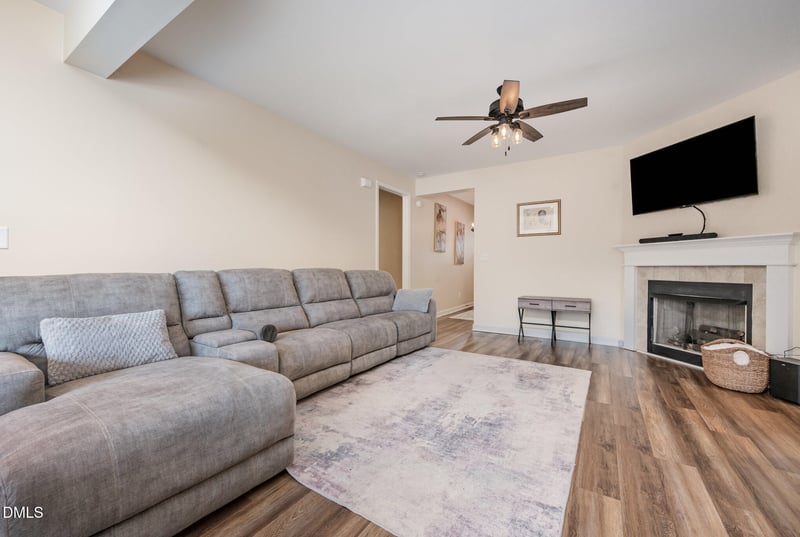 24 Communication Dr, Franklinton, NC 27525