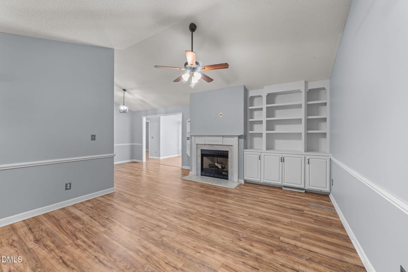 24 Elmbrook Ct, Fuquay Varina, NC 27526