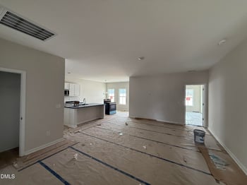 24 Emily Gardens Dr, Selma, NC 27576