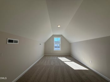 24 Emily Gardens Dr, Selma, NC 27576