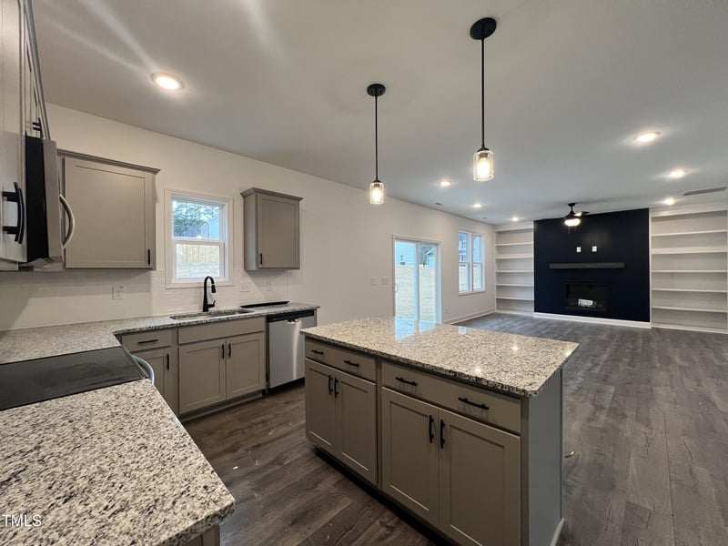 24 Fetterbush Way, Clayton, NC 27520