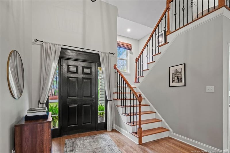 24 Forest Hills Ct, Sanford, NC 27332