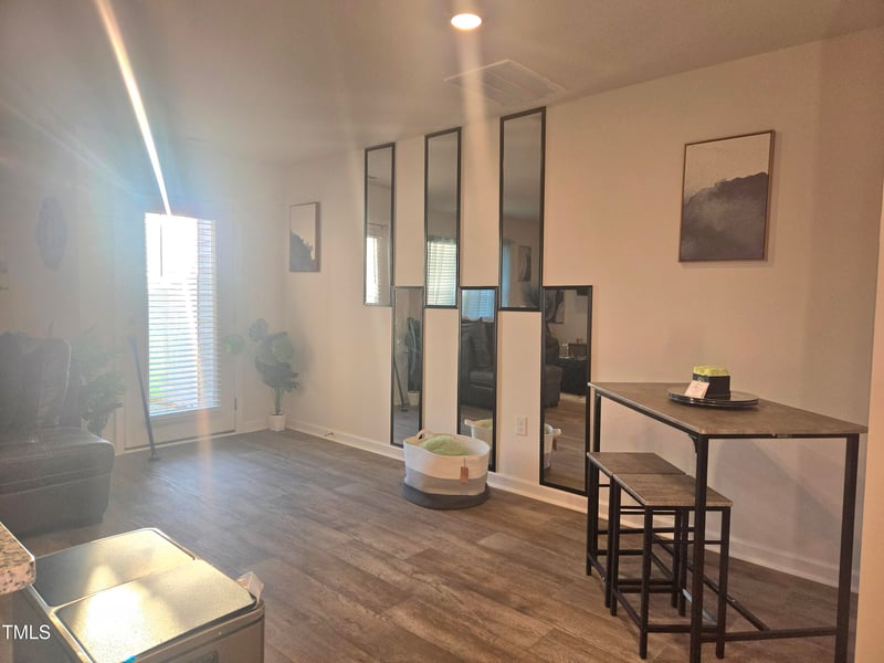 24 March Creek Dr, Fuquay Varina, NC 27526