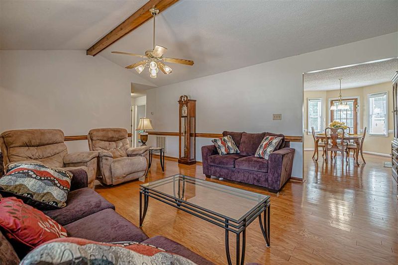 24 Ormond Ln, Selma, NC 27576