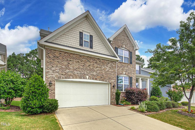 24 Oxmoor Dr, Durham, NC 27703