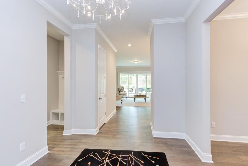 24 Pulaski Trl, Chapel Hill, NC 27516