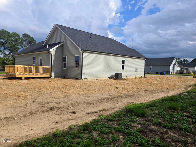 24 Roll Tide Ct, Angier, NC 27501
