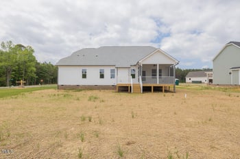 24 Sanders Farm Dr, Smithfield, NC 27577