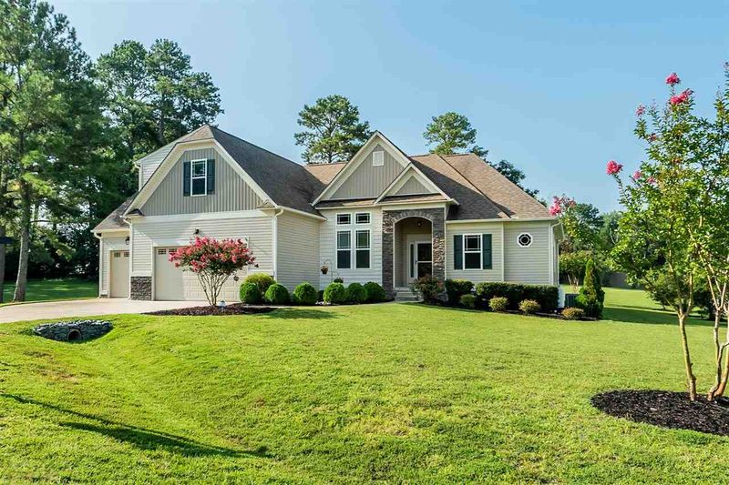 24 Spanish Oak Way, Clayton, NC 27520