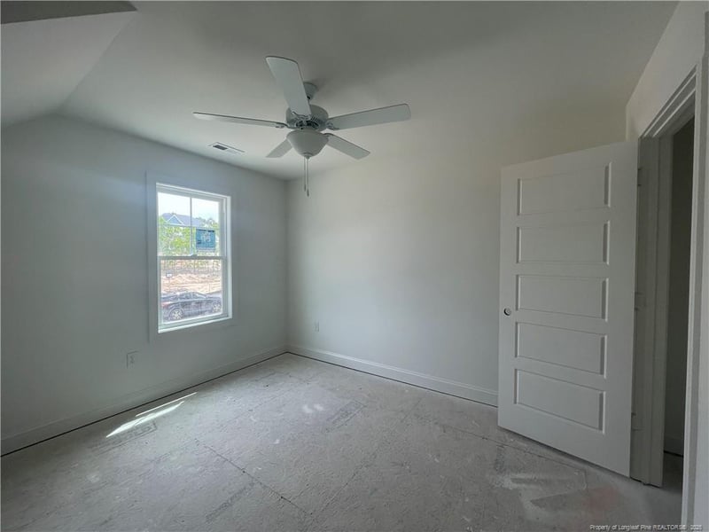 24 Tackett Ct, Lillington, NC 27546