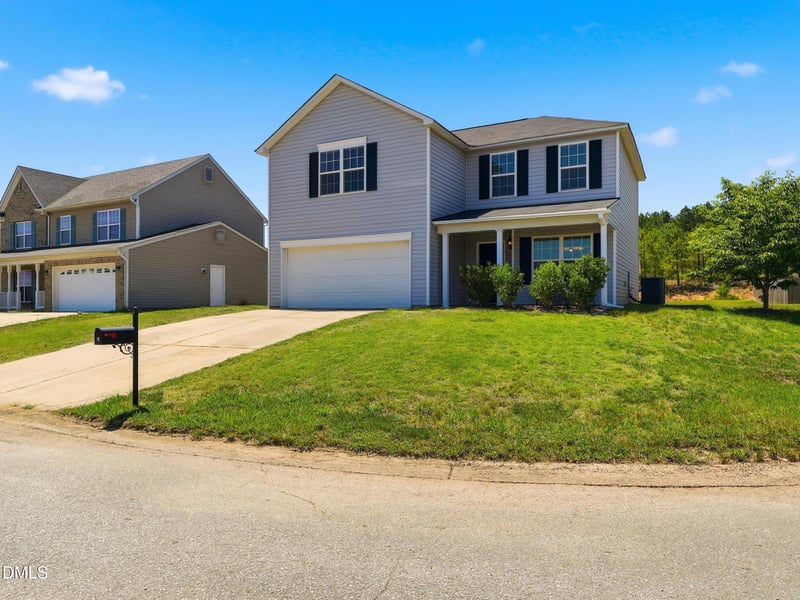 24 Thimbleweed Ln, Lillington, NC 27546