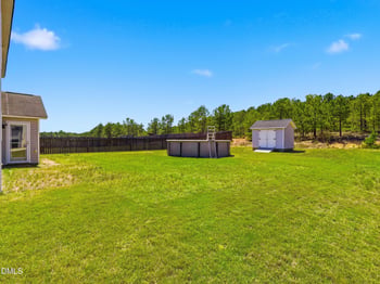 24 Thimbleweed Ln, Lillington, NC 27546