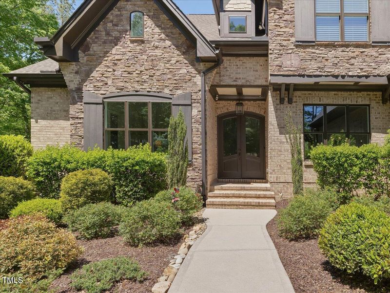 24 Wafting Ln, Chapel Hill, NC 27517