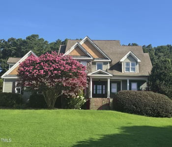 240 Barn Hill Ln, Wake Forest, NC 27587