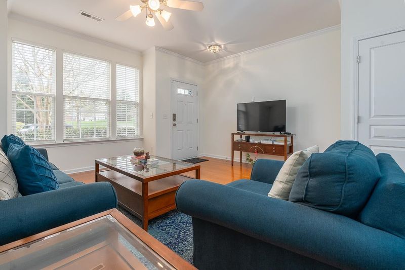 240 Cedar Elm Rd, Durham, NC 27713