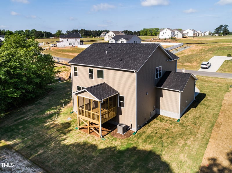 240 Fast Pitch Ln, Four Oaks, NC 27524