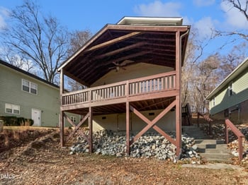 240 Jay St, Chapel Hill, NC 27516