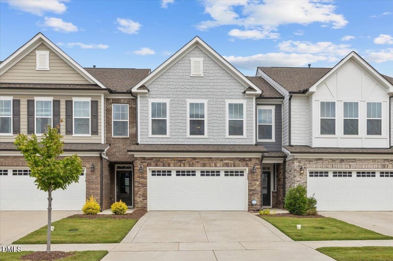 240 Luftee Ln, Holly Springs, NC 27540