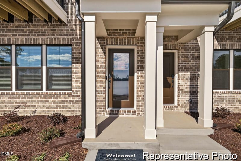 240 Periwinkle Pl #41, Clayton, NC 27527