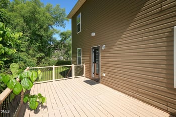 240 Quailwood Dr, Fuquay Varina, NC 27526