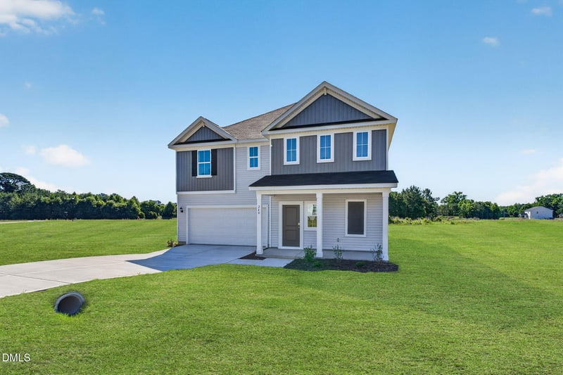 240 Shiloh Woods Cir, Smithfield, NC 27577
