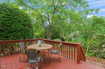 240 Standish Dr, Chapel Hill, NC 27517