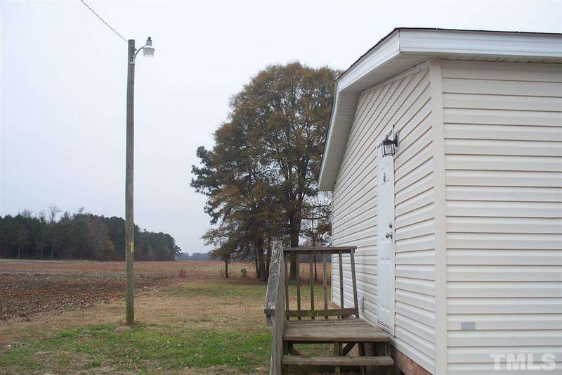 240 Staten Hall Ln, Dunn, NC 28334