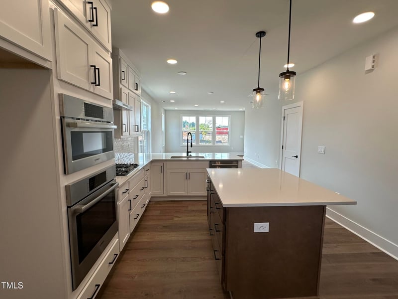 2400 Adrift Rd, Fuquay Varina, NC 27526