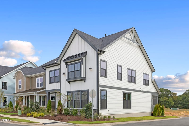 2400 Adrift Rd, Fuquay Varina, NC 27526