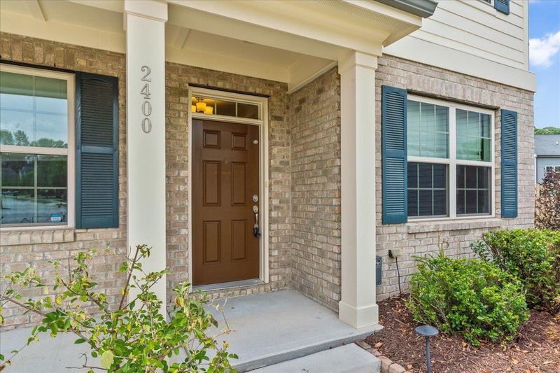 2400 Bingley Ct, Apex, NC 27539