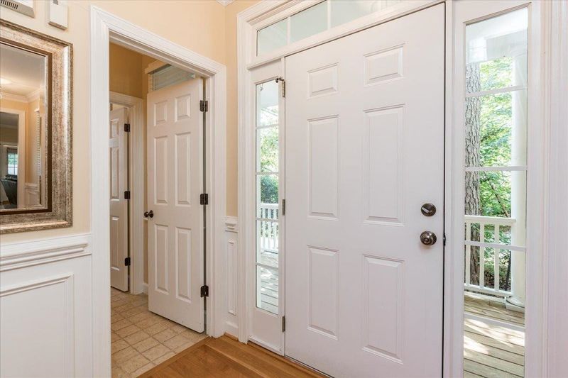 2400 Carruthers Ct, Raleigh, NC 27615