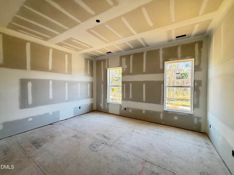 2400 Eagle Shot Ct, Fuquay Varina, NC 27526