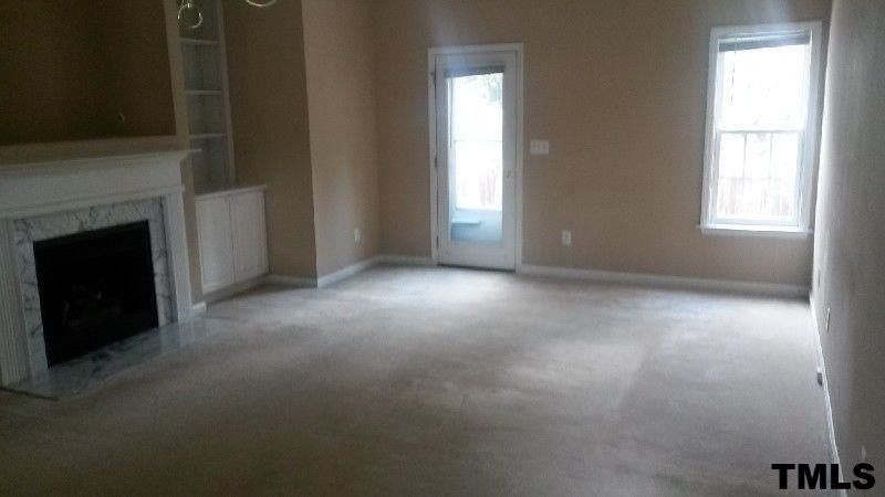 2400 Pumpkin Ridge Way, Raleigh, NC 27604