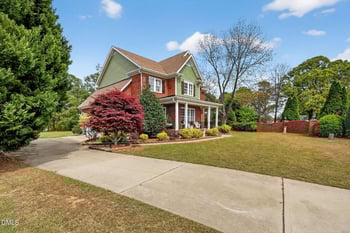 2400 Stewart St, Fuquay Varina, NC 27526