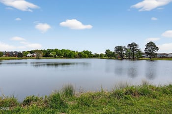 2400 Stewart St, Fuquay Varina, NC 27526