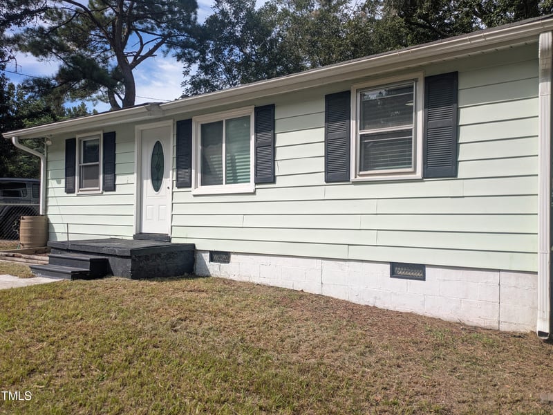 2400 Trueway Ln, Raleigh, NC 27603